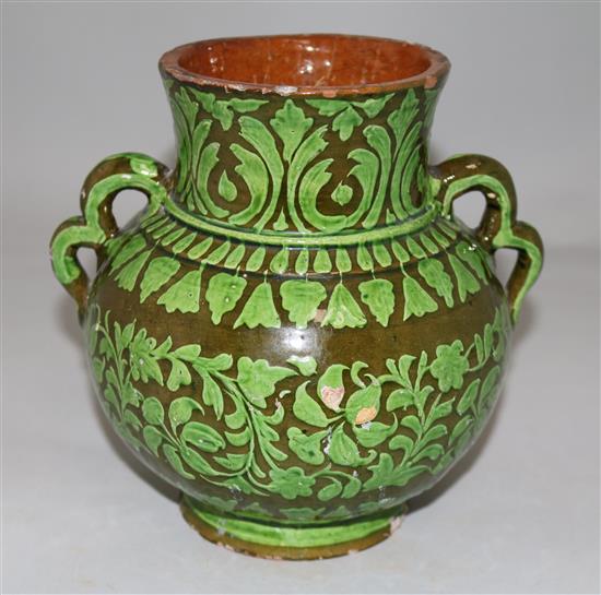 A 12th century Kashan bowl, a Chinese blue and white dish, and an earthenware vase, bowl dia. 5in.